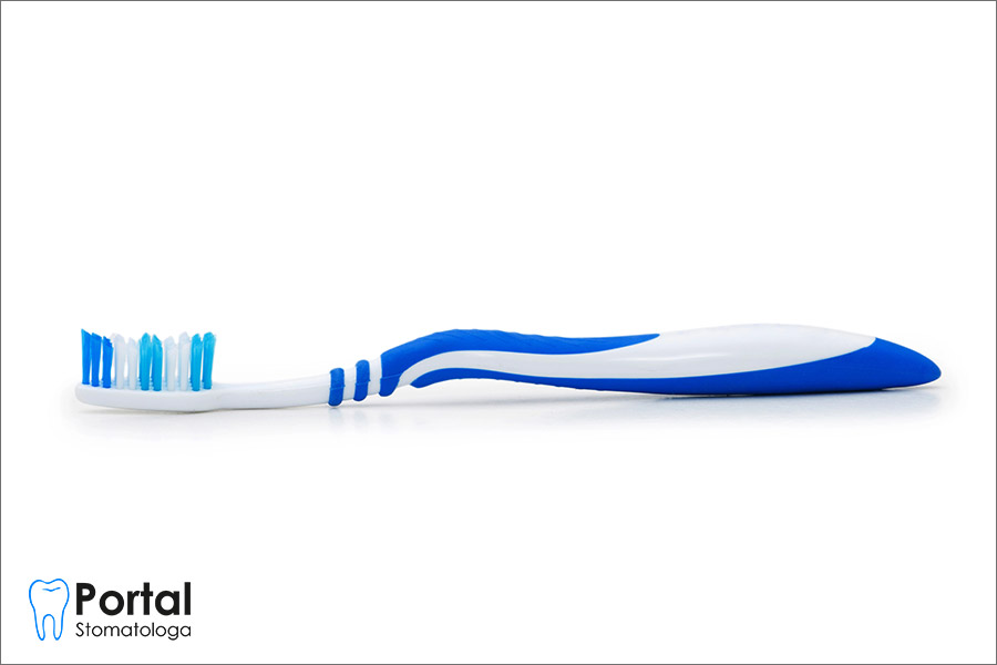 Szczoteczka manualna