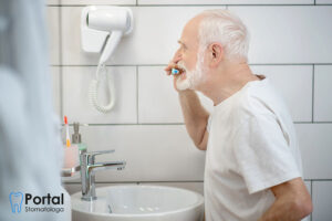 Jak dbać o zęby seniorów?